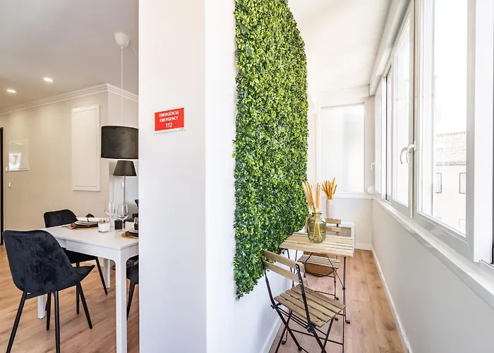 Akicity Estrela Lush * Lisboa