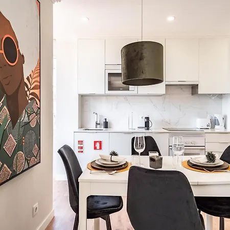 Apartamento Akicity Santos Lush Lisboa