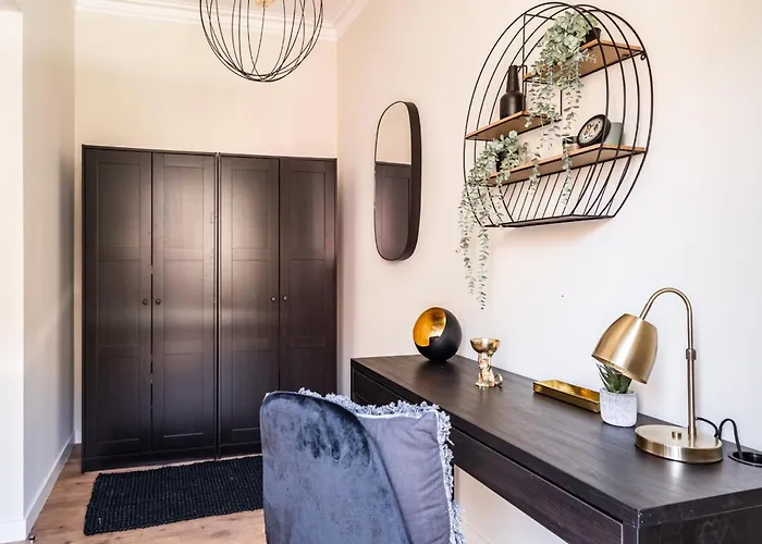 Akicity Estrela Lush * Lisboa