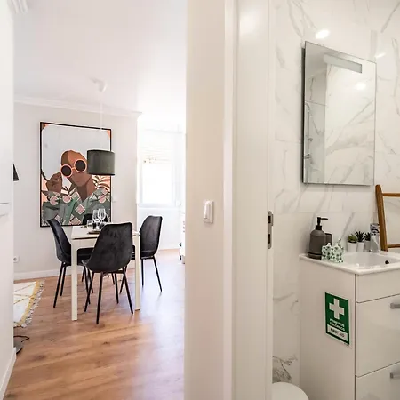 Akicity Estrela Lush Apartament